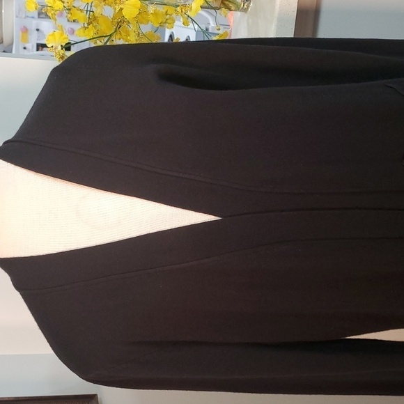 Magaschoni full length light weight sweater. Large petite. Open cardigan… - Picture 2 of 9